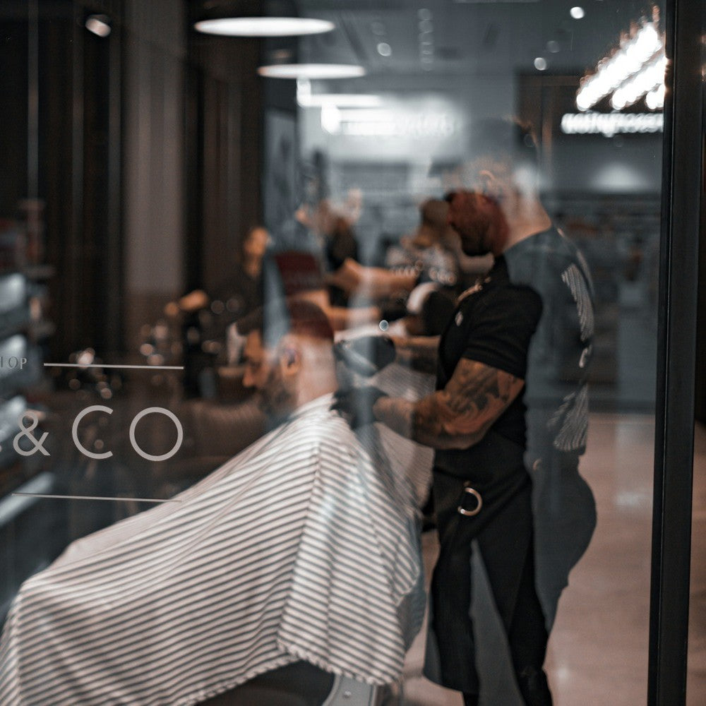 A Professional’s Guide to Holiday Season Grooming