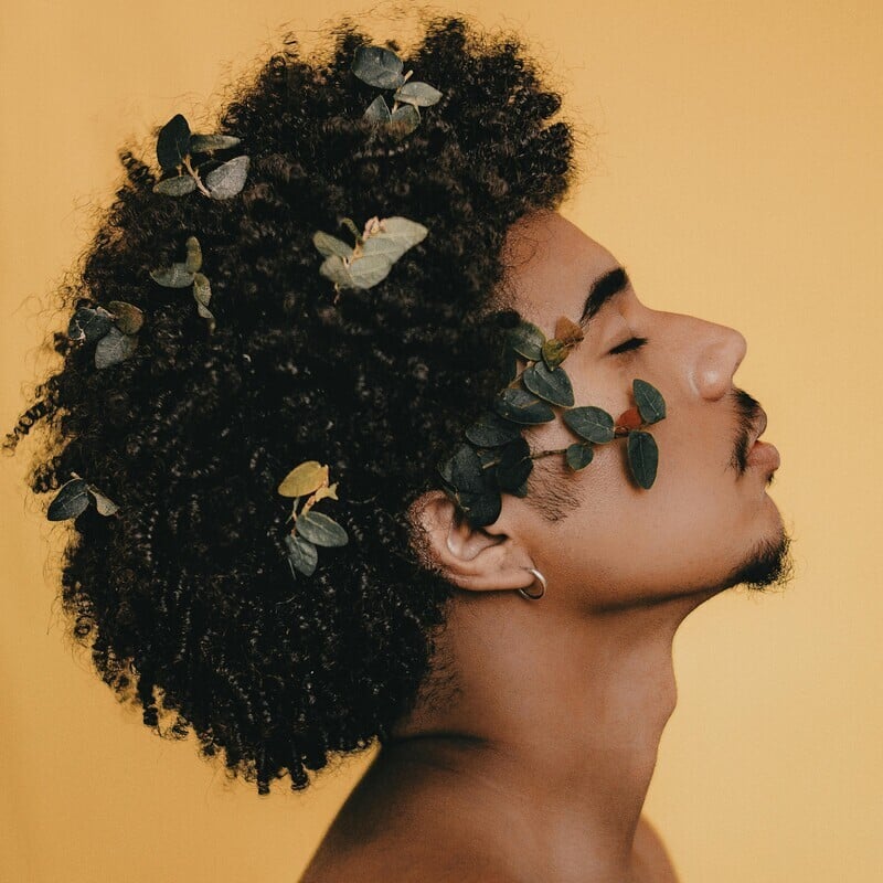  Eco-Friendly Grooming - Sustainable Practices in Men’s Hair Care 