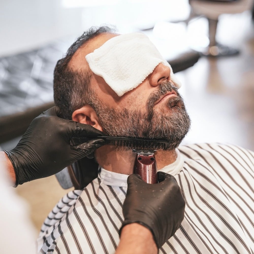 How to Keep Your Beard Looking Fresh During the Hot Months